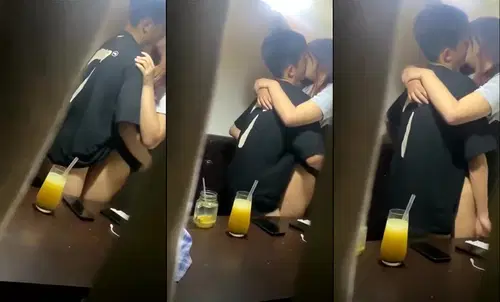Gadis-gadis ini sekarang berani banget, habis minum kopi langsung buka baju ngentot di kamar